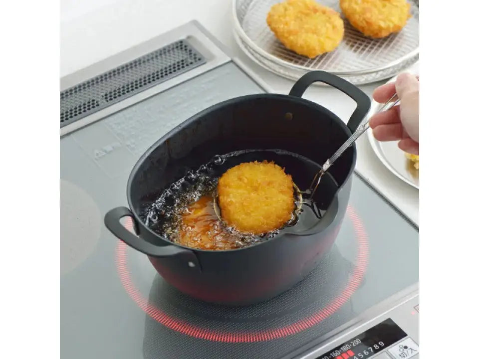 Aikata Tempura Pot (Iron Fryer, Spout Included)