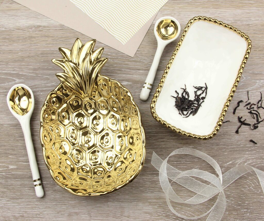 Get Gifty. Sets. Enjoy! - The Golden Pineapple Set