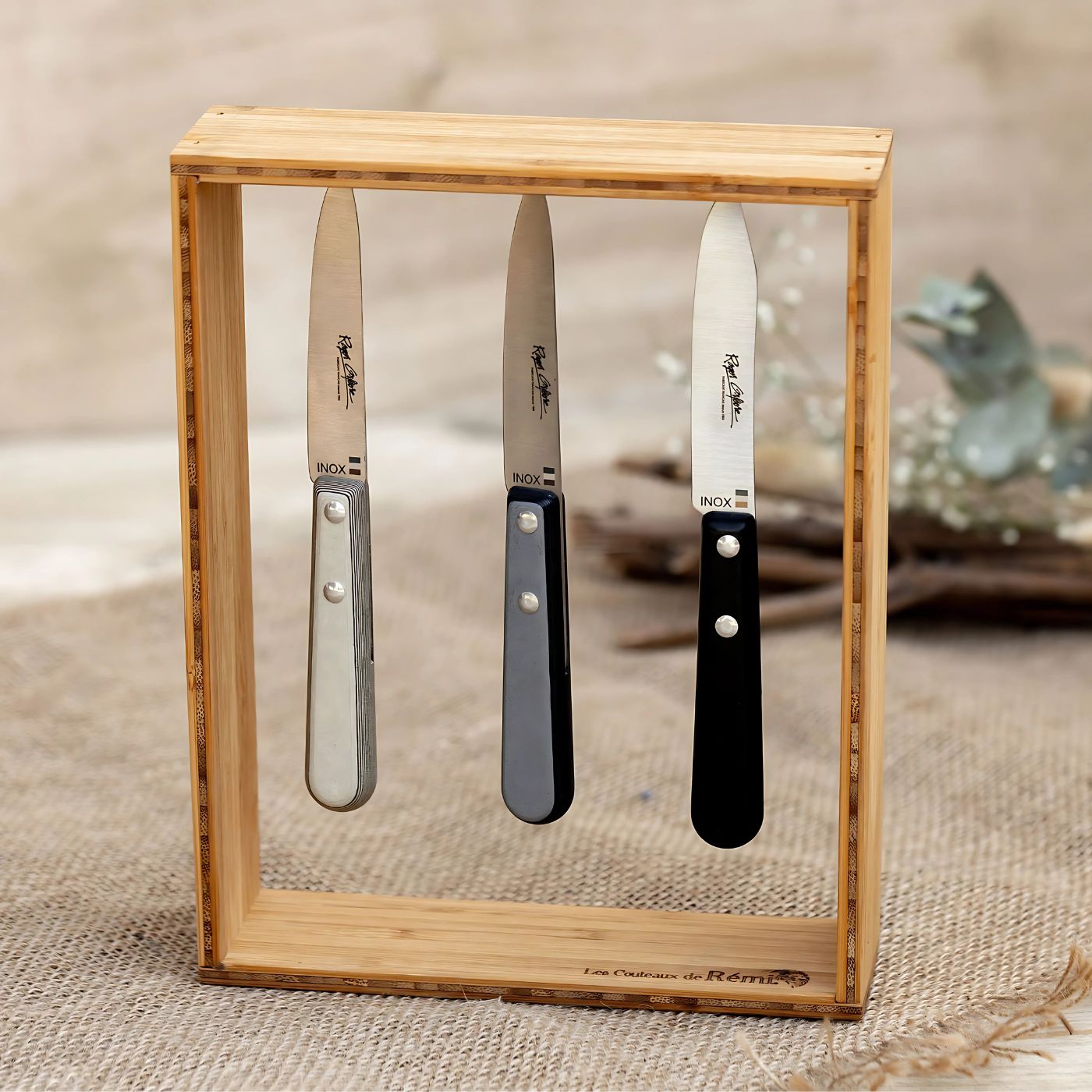 Bamboo Display Stand for 3 Paring Knives