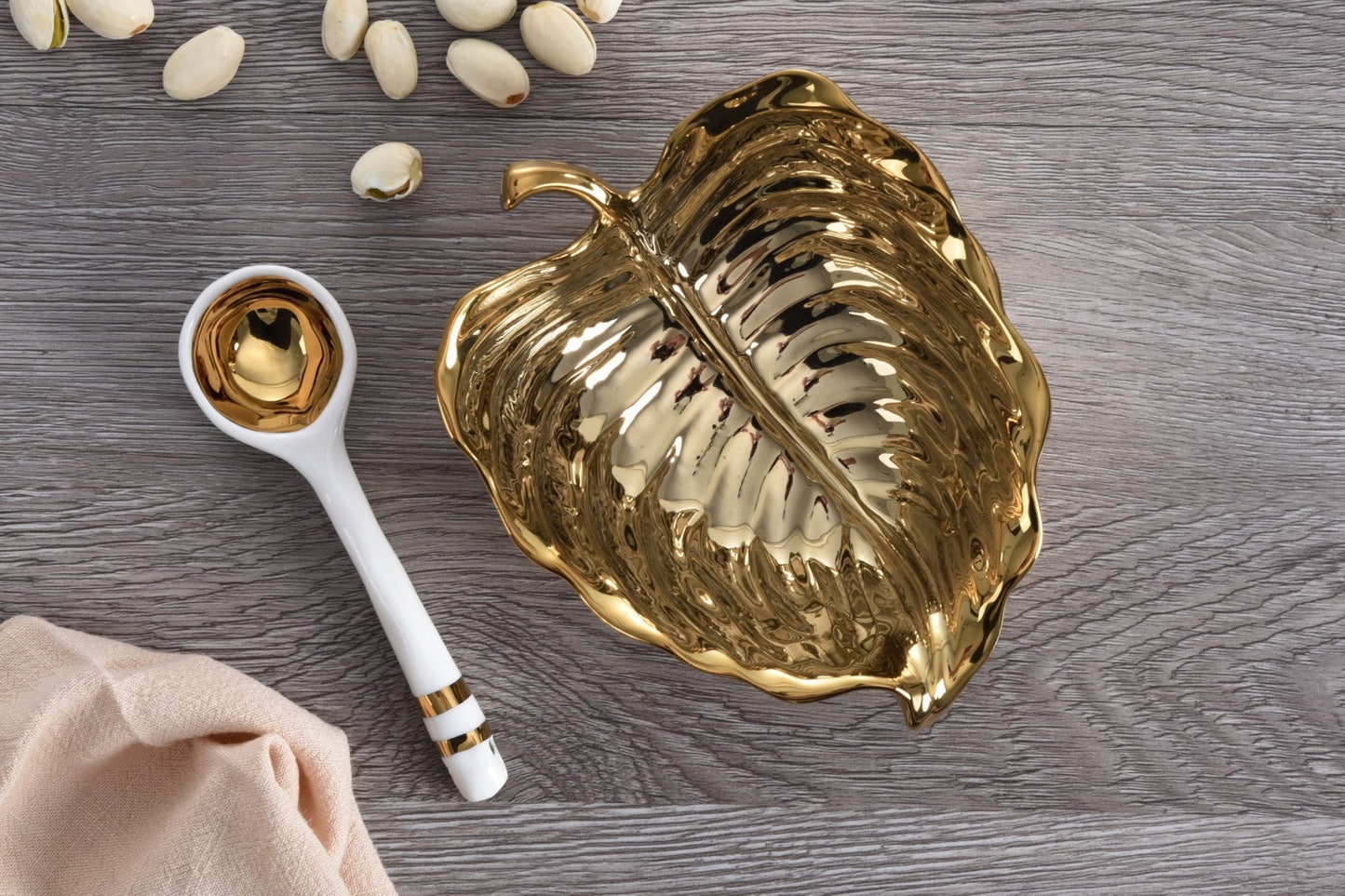Pampa Bay Get Gifty. Sets. Enjoy! - The Gold Leaf Set
