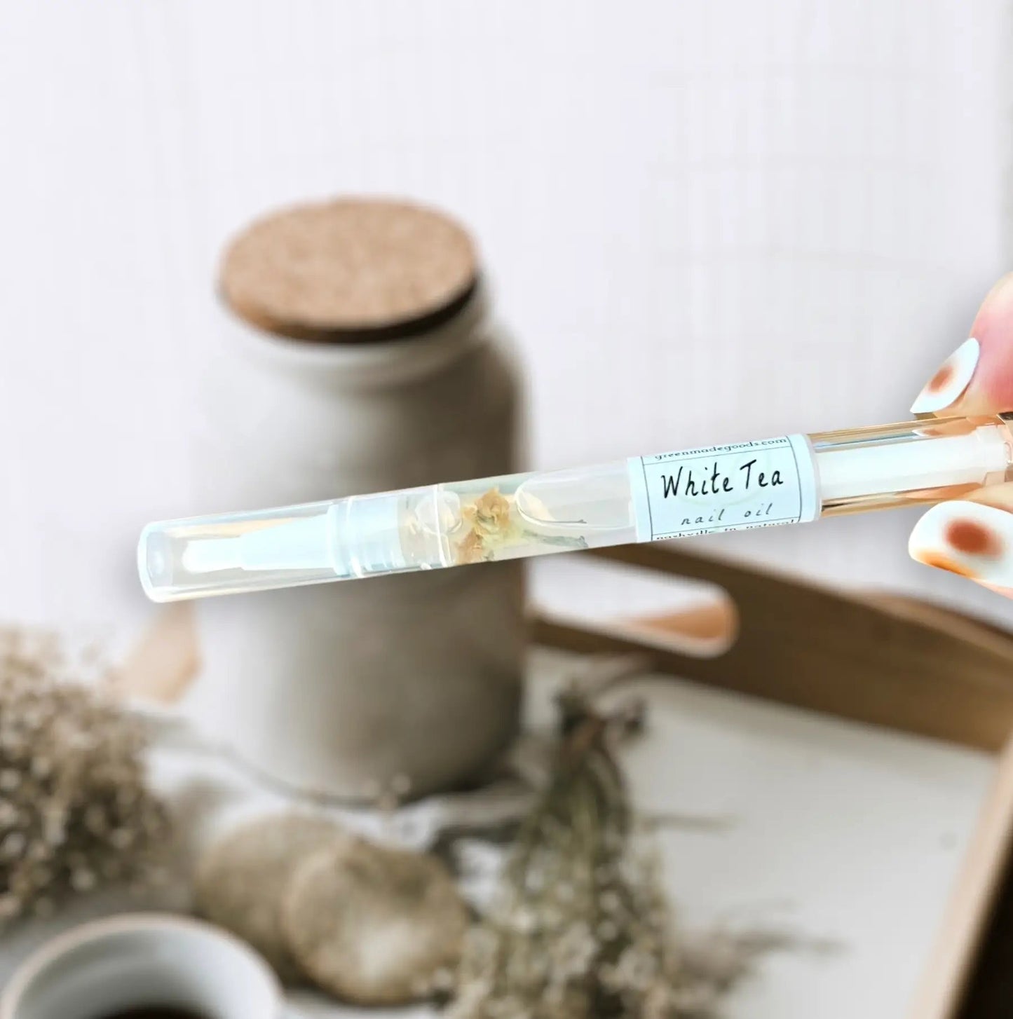 White Tea Cuticle Oil Nail Pen