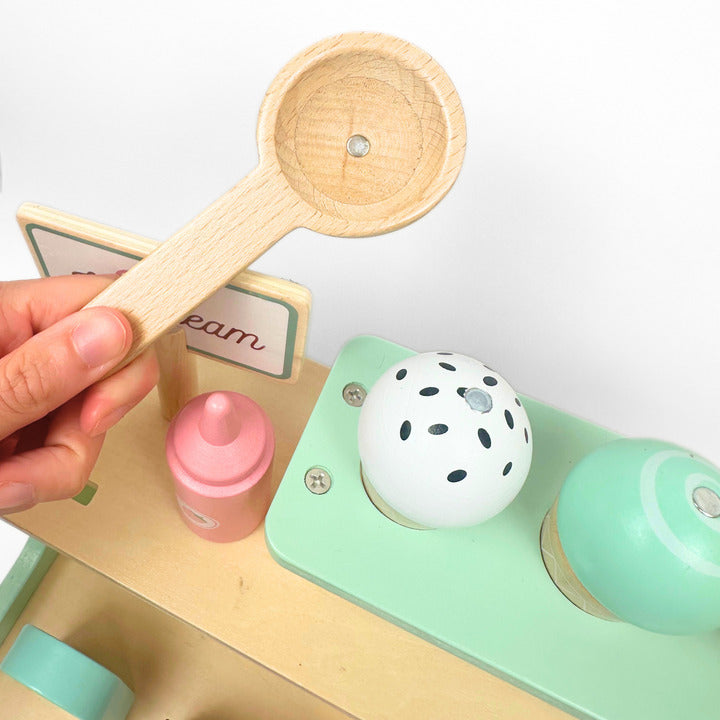 Toysters Ice Cream Station Play-Set