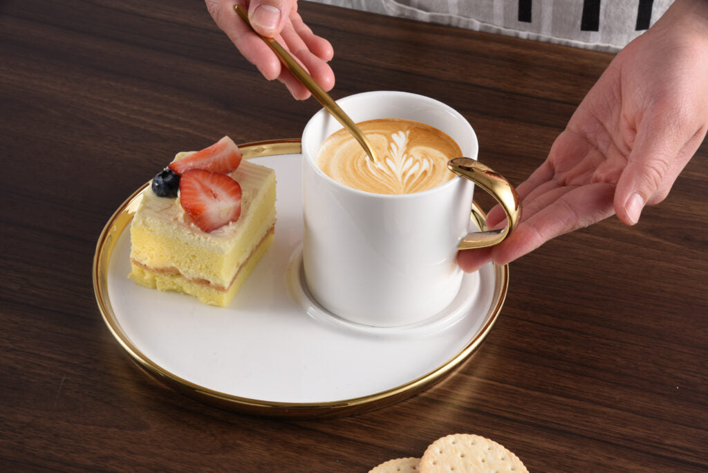 Pampa BayFor Coffee Lovers - Cappuccino Cup and Plate