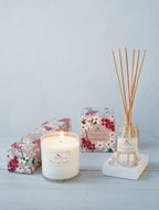 Flowering Currant Large Soy Candle