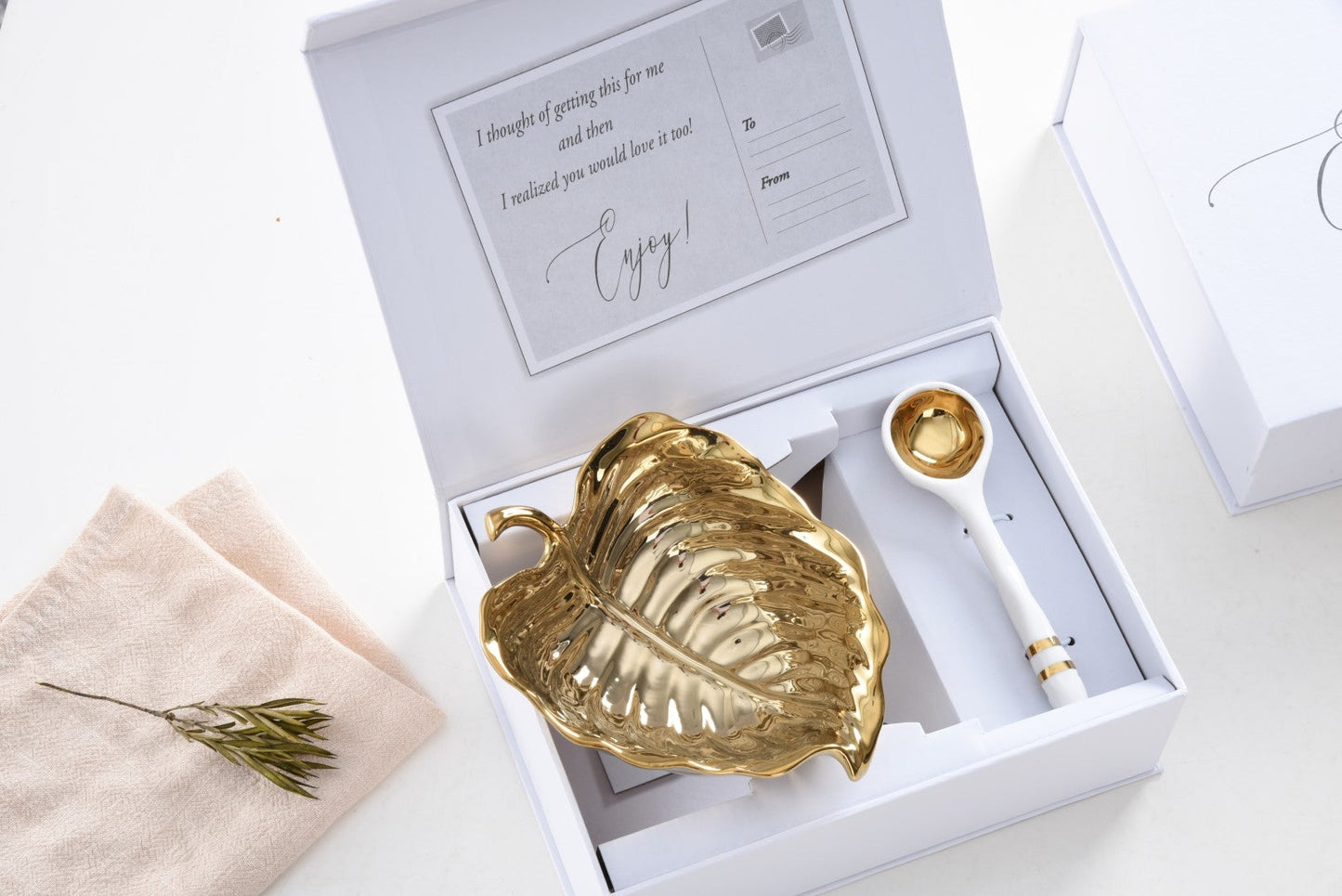 Get Gifty. Sets. Enjoy! - The Gold Leaf Set
