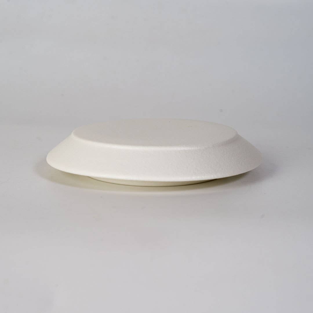 White Porcelain Tea Mug with Lid & Infuser – 15 oz