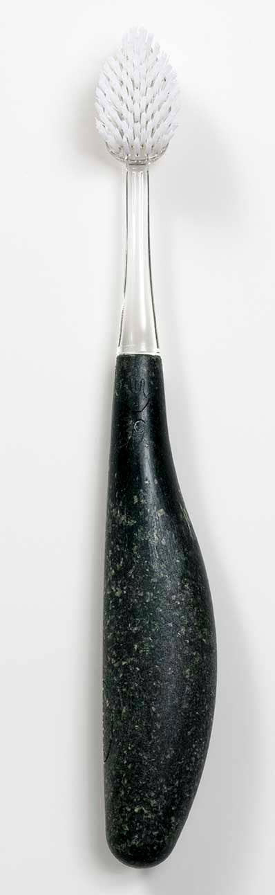 RADIUS® Source™ Brush – Eco-Friendly Toothbrush with Replaceable Head Medium