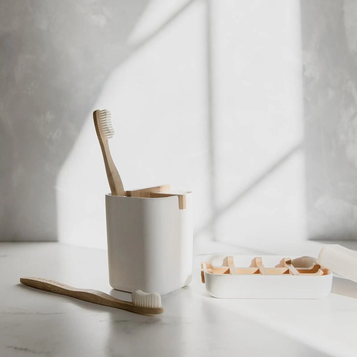 ZWS Toothbrush Holder - White