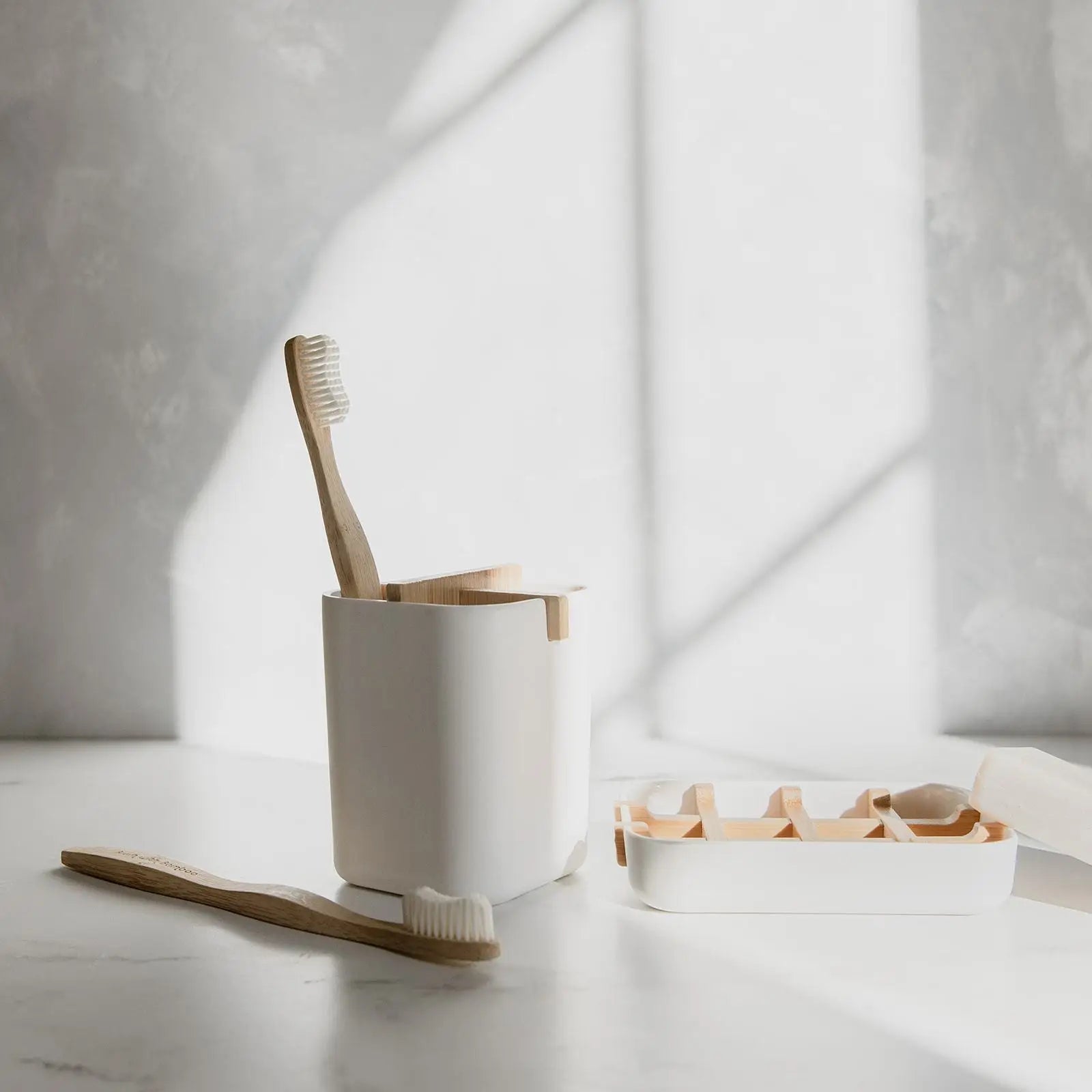 ZWS Toothbrush Holder - White