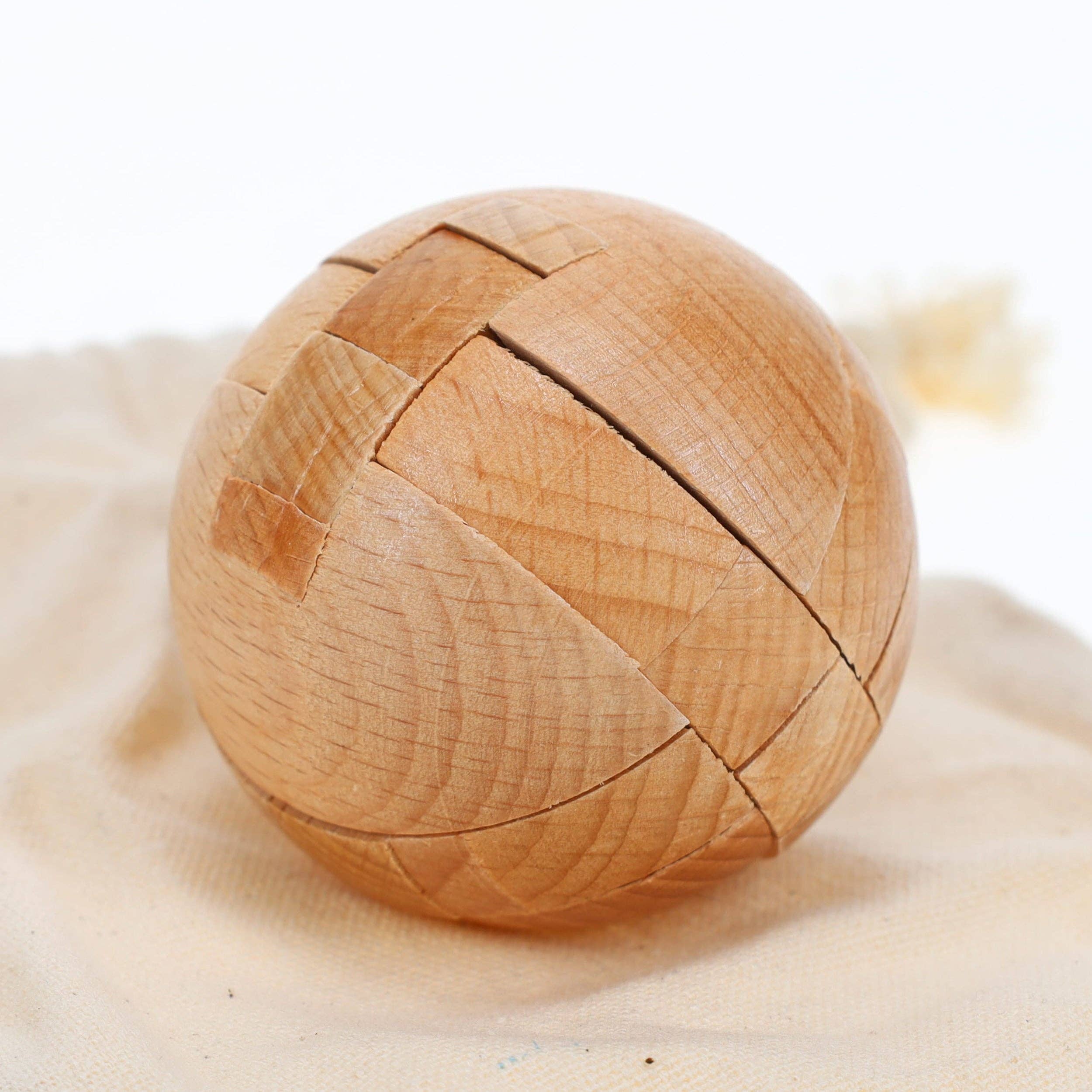Solid Wood 3D Sphere Puzzle