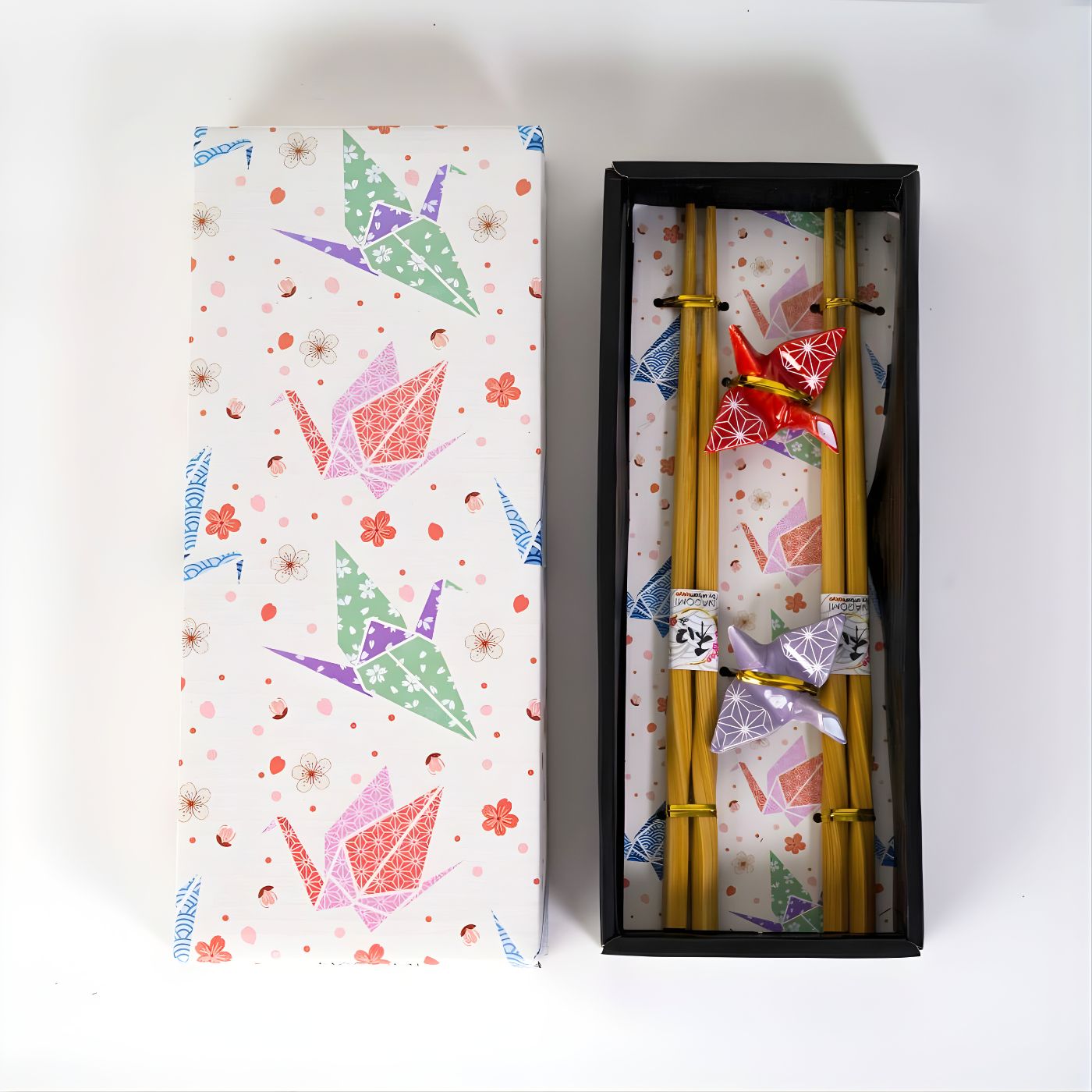 Chopsticks and holder set in asanoha patterned gift box