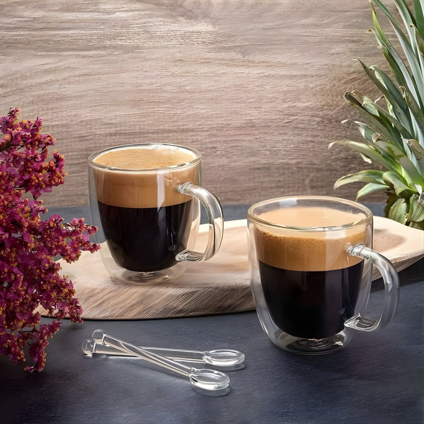 Double wall cappuccino cups with layered coffee
