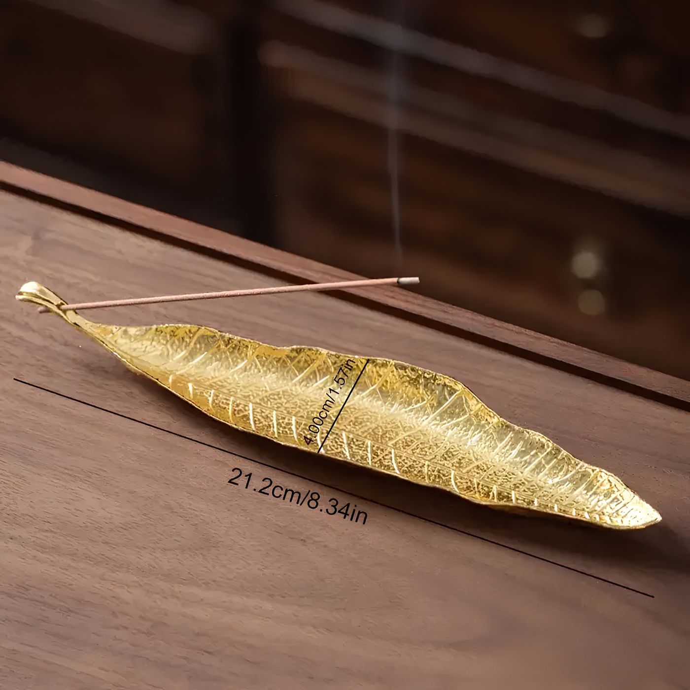 Golden leaf incense holder size
