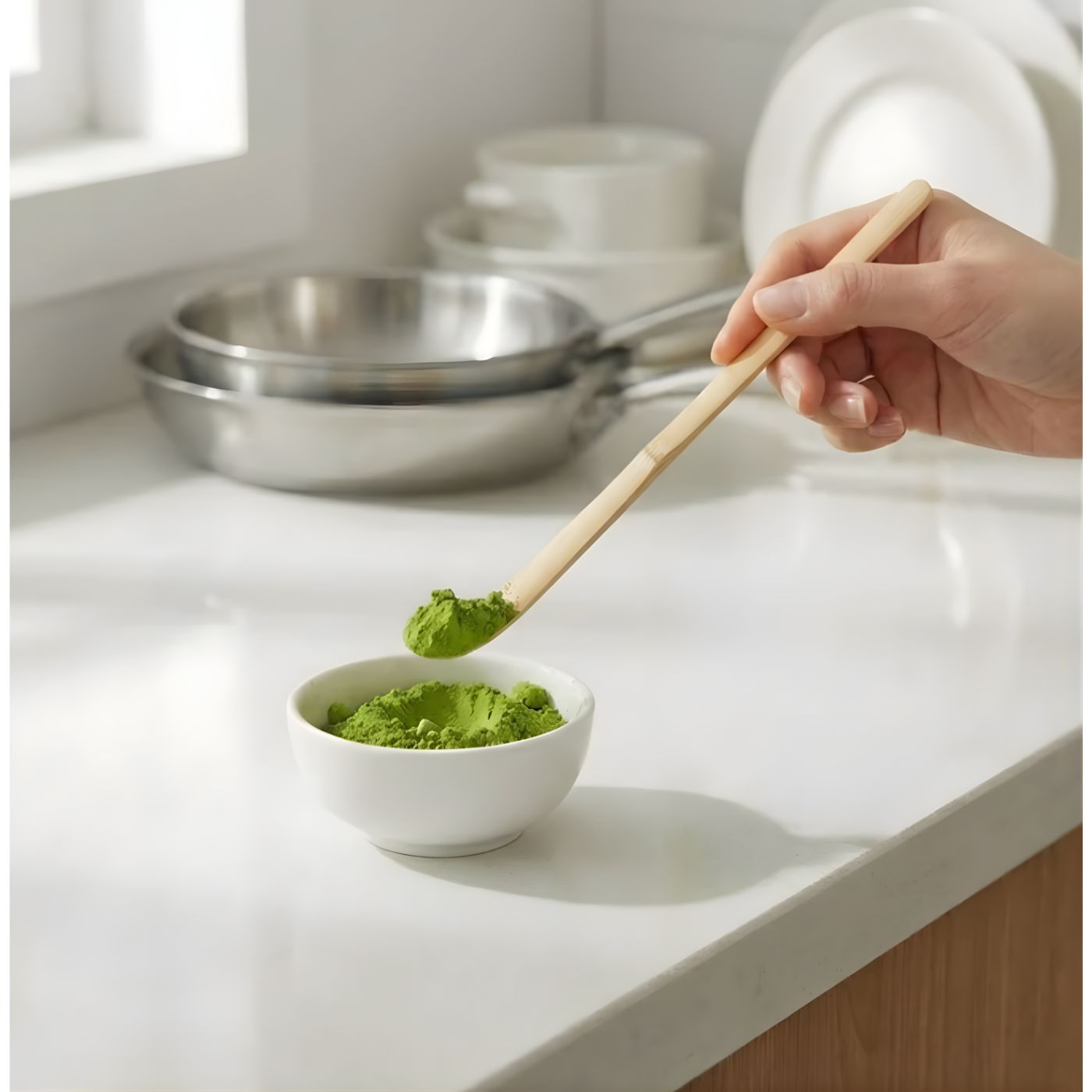 Bamboo spoon scraper with matcha powder