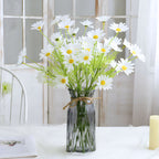 Decorative artificial chamomile flowers