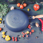 28 cm cast iron skillet made in Ukraine