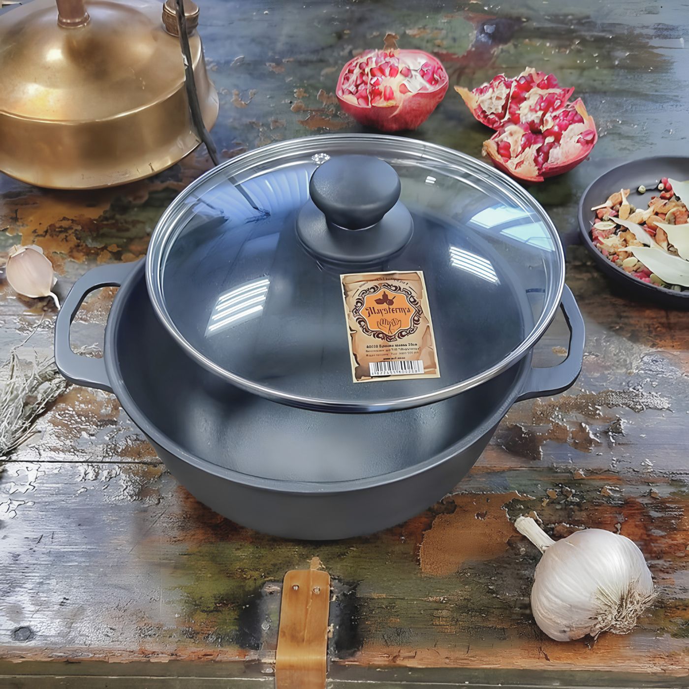 Cast iron Dutch oven for soups and stews