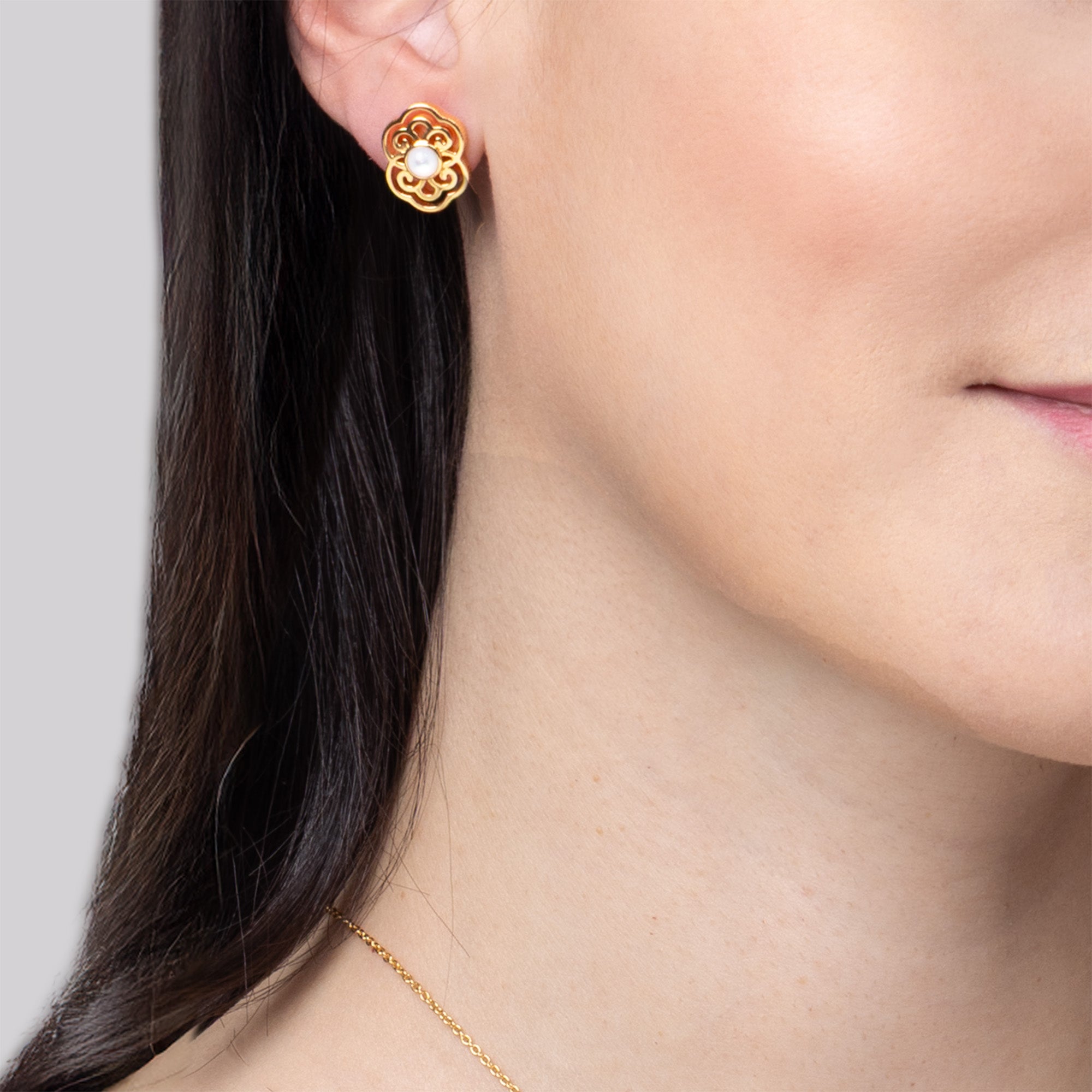 Blissful Ruyi Stud Earrings Modeling - Shen Yun Collections