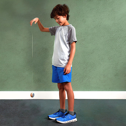 Wooden yo-yo for ages 3 and up