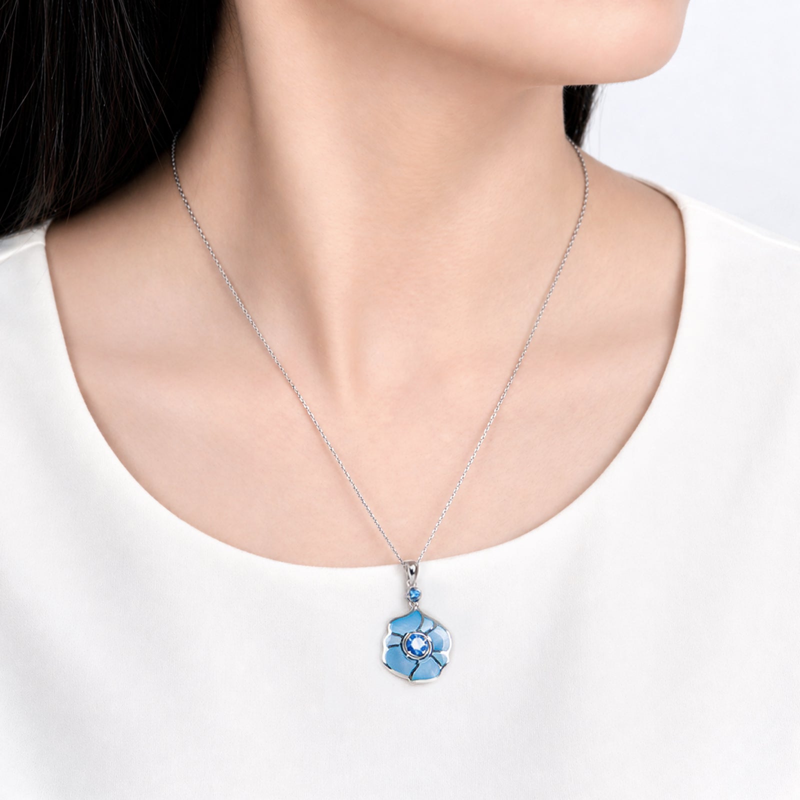 Windmill Grace Necklace Blue