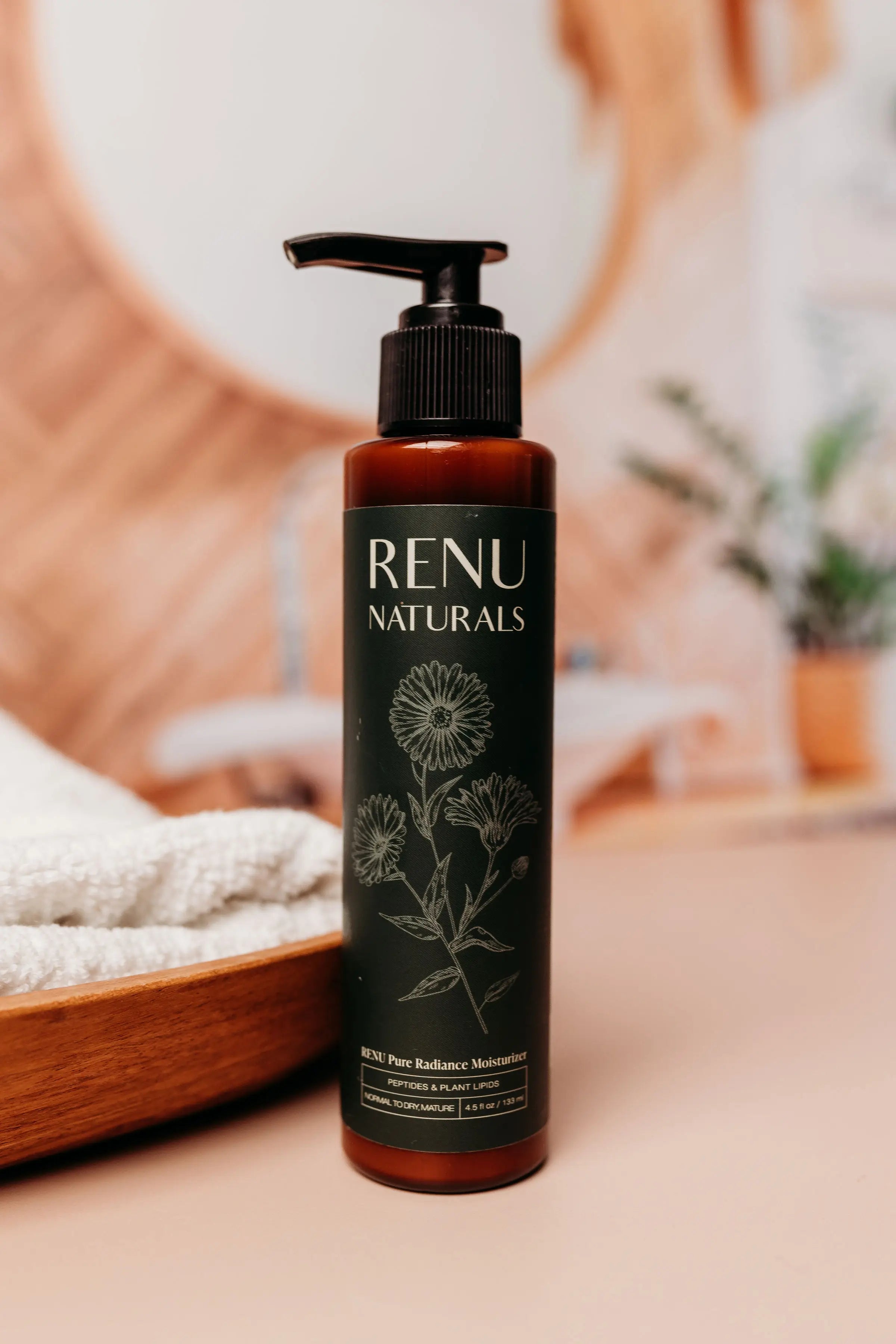 RENU Naturals Pure Radiance Moisturizer - Large