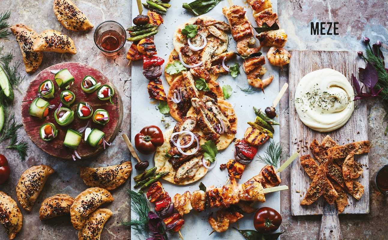 Share - Delicious Sharing Boards for Social Dining by Theo A Michaels
