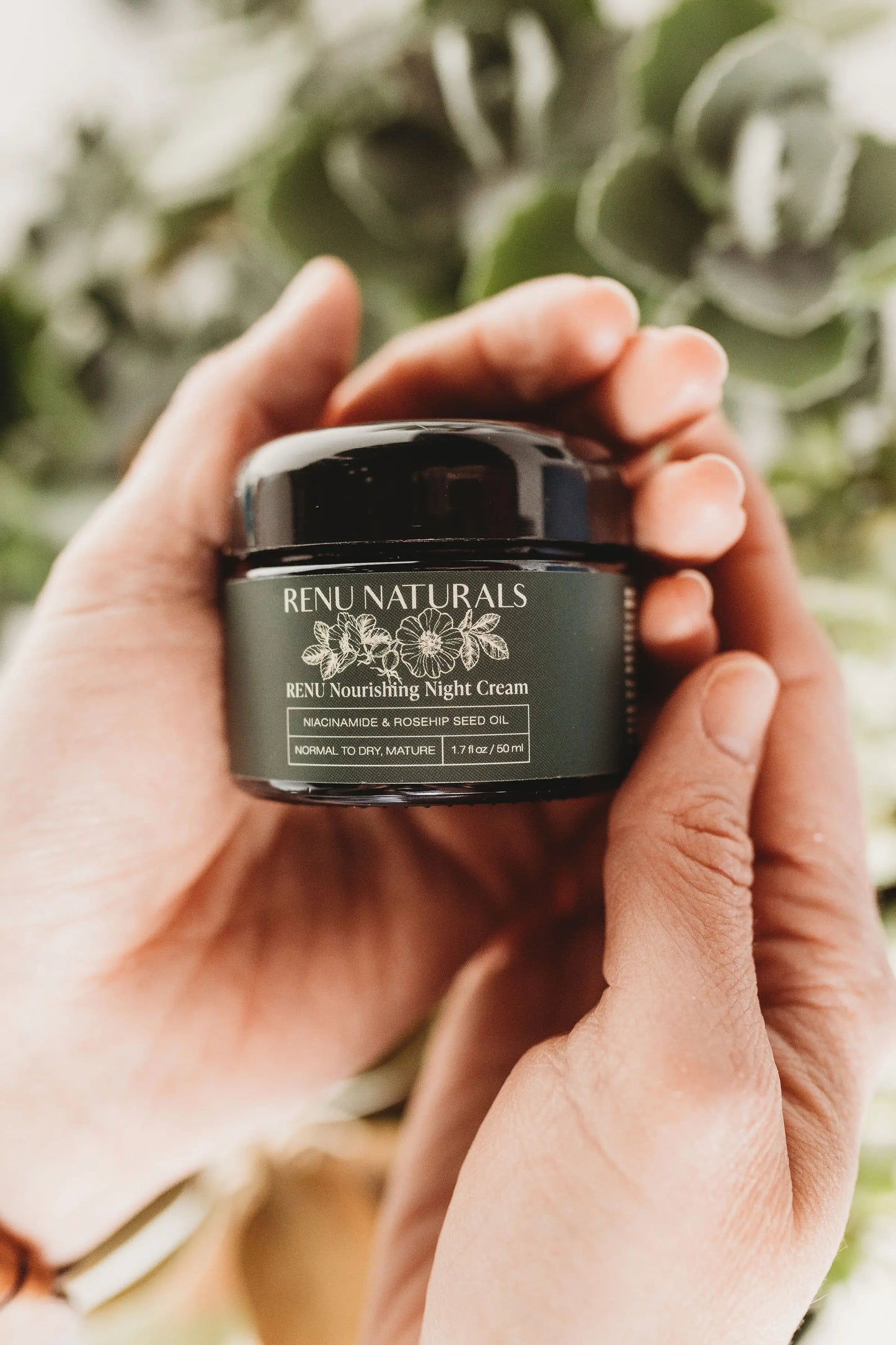 Renu Night Cream with Niacinimide & Rosehip Seed Oil