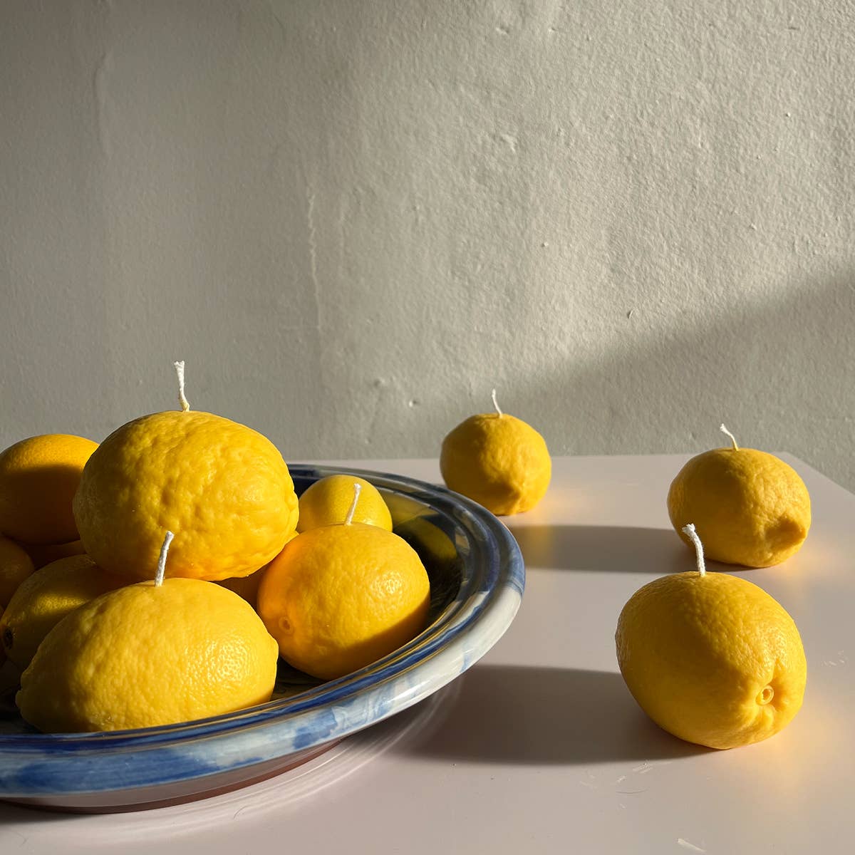 Scandles Yellow Lemon Candle - Large