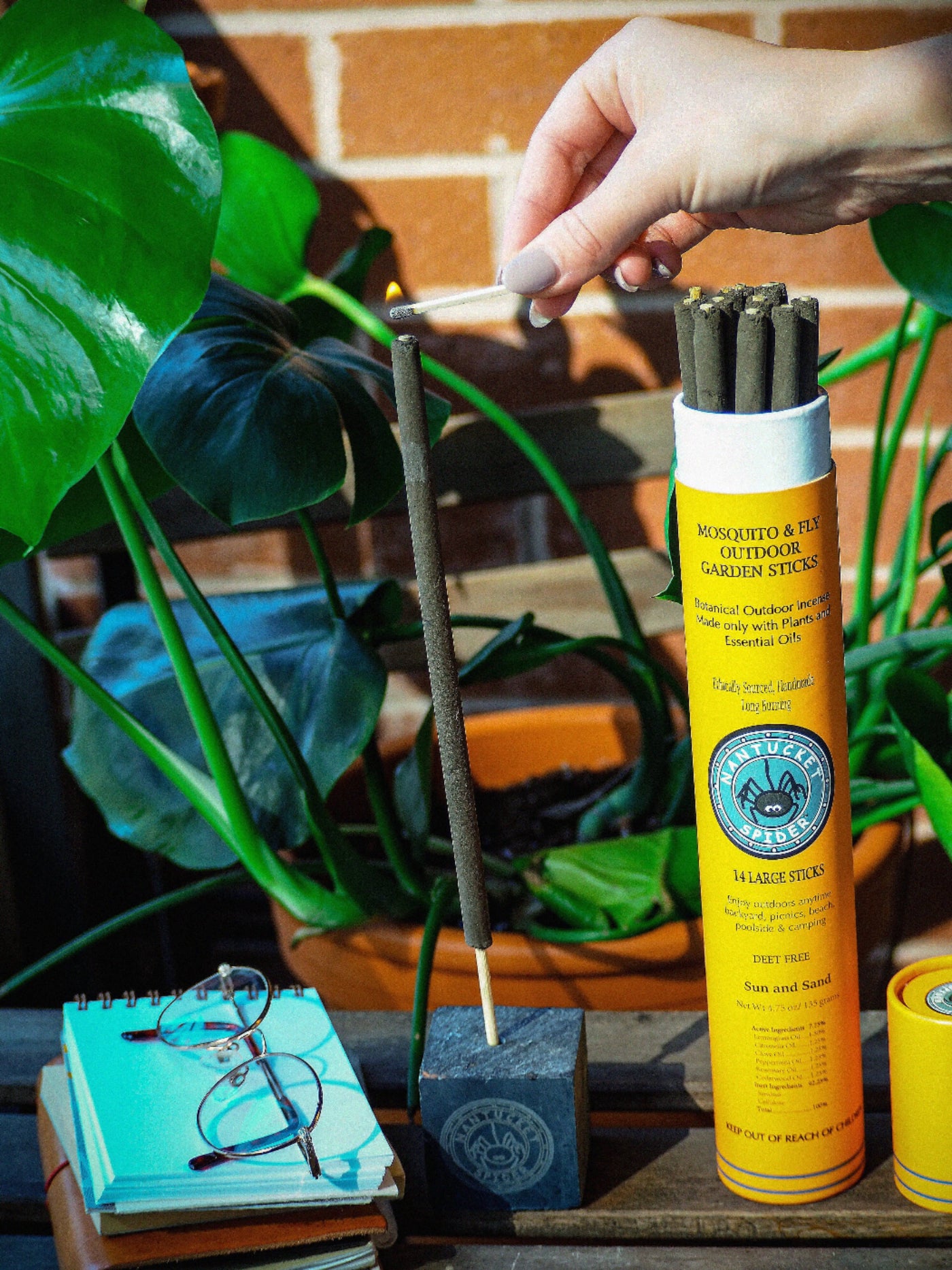 Minimalist outdoor incense holder for patio and backyard