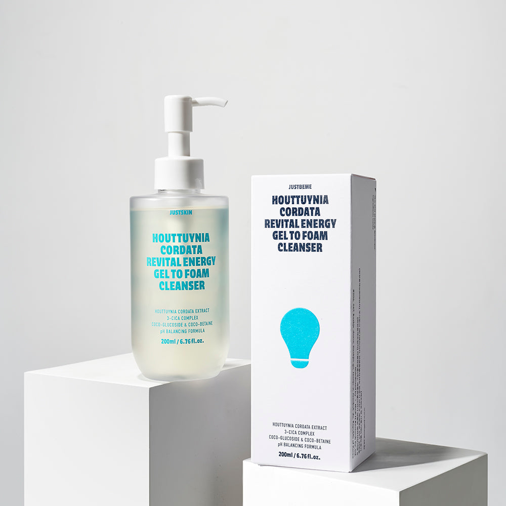 Close-up of gel to foam cleanser texture