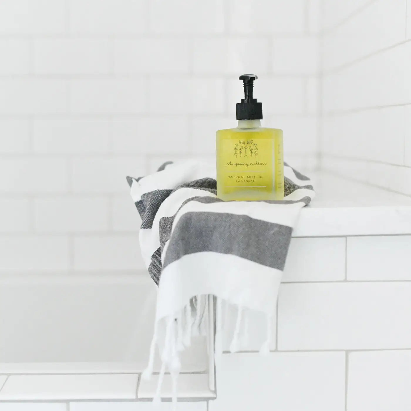 Moisturizing lavender body oil with organic ingredients