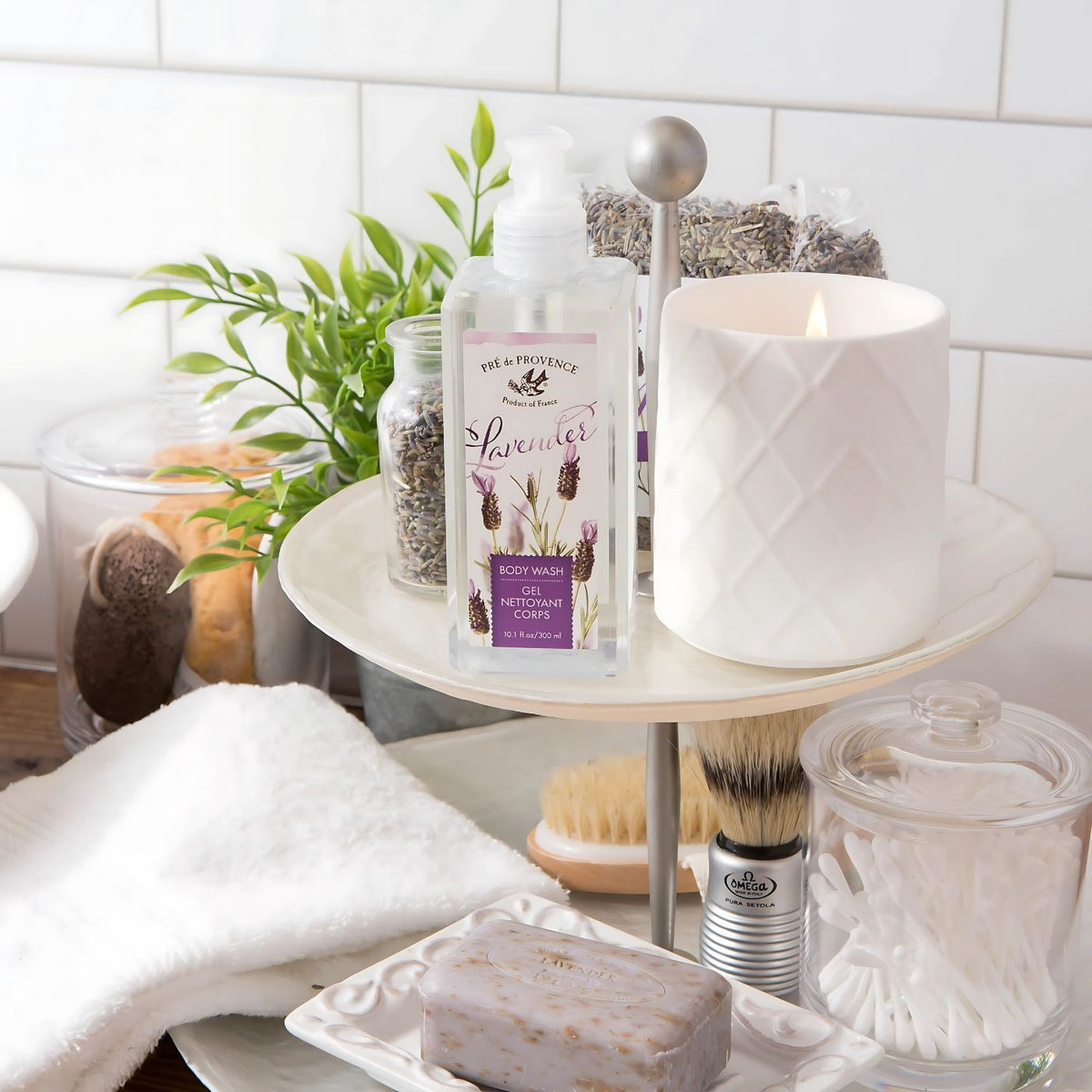 Pre de Provence lavender shower gel in a bathroom