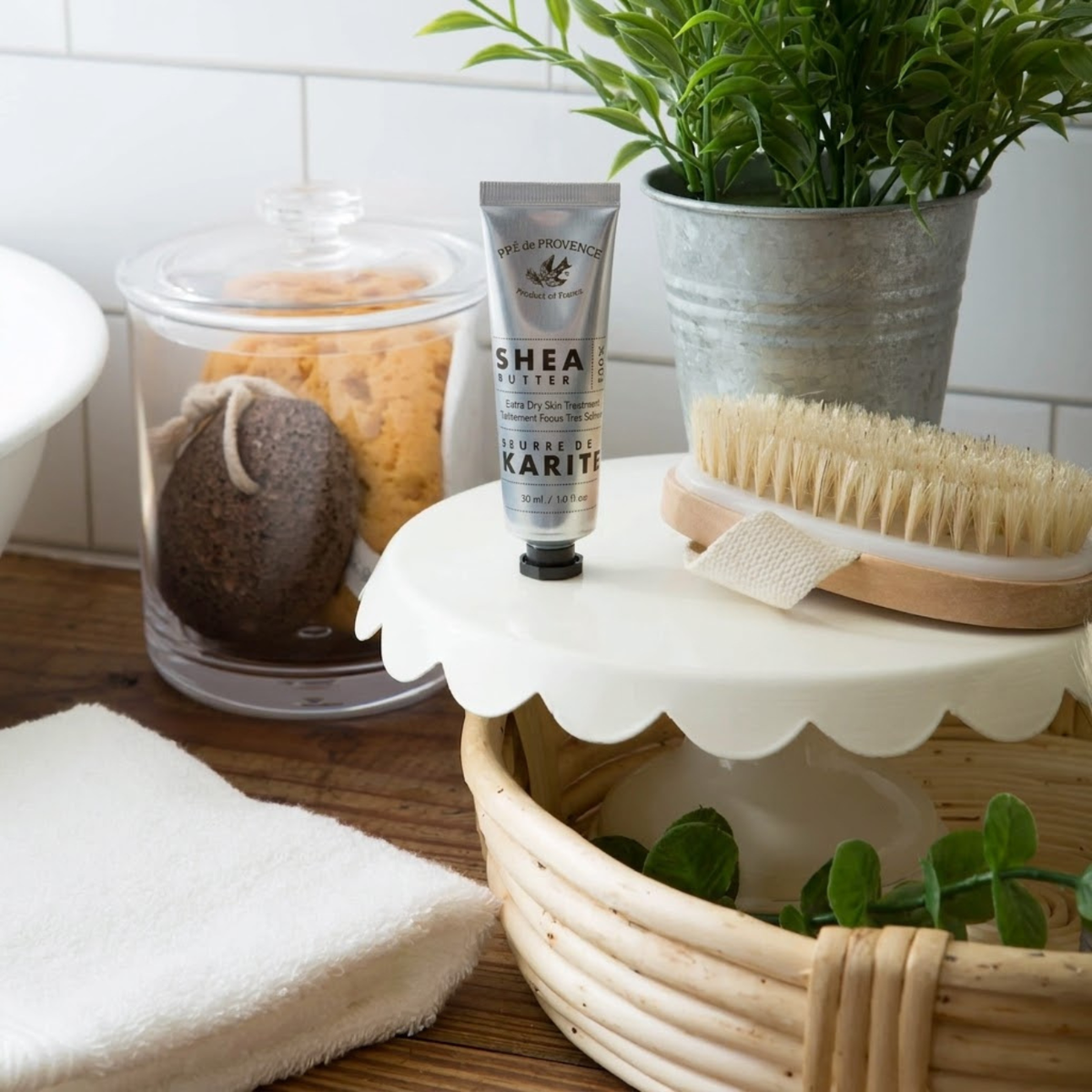 Pré de Provence Shea Butter Dry Skin Treatment Tube