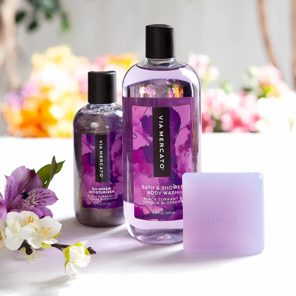 Via Mercato Bella Italian shower gel in a bathroom